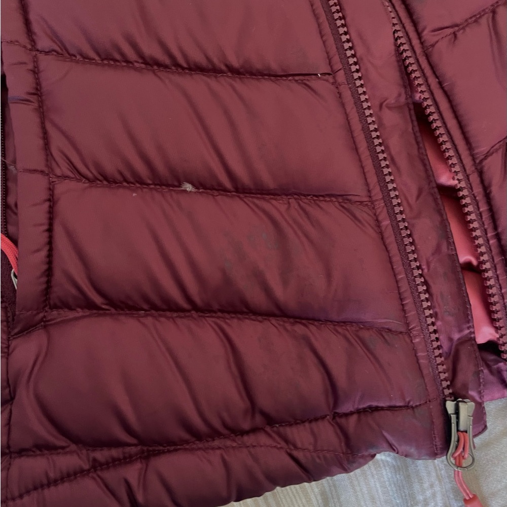 Red TNF vest - Picture 2 of 3